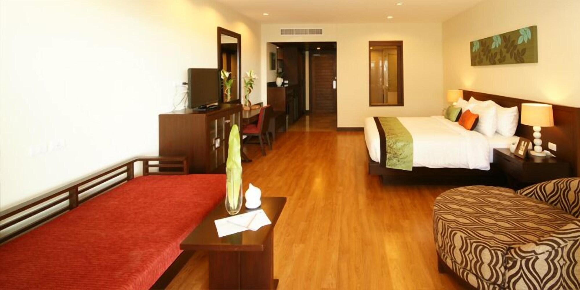 The Heritage Pattaya Beach Resort-Sha Buitenkant foto