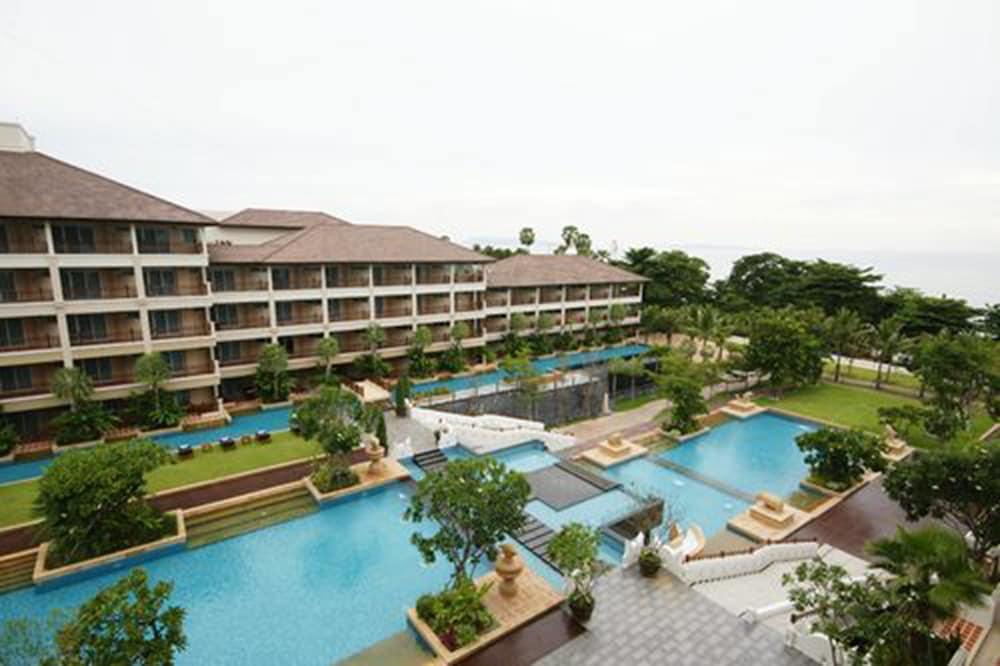 The Heritage Pattaya Beach Resort-Sha Buitenkant foto