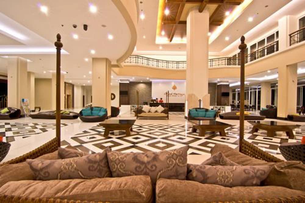 The Heritage Pattaya Beach Resort-Sha Buitenkant foto