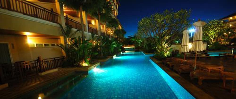 The Heritage Pattaya Beach Resort-Sha Buitenkant foto